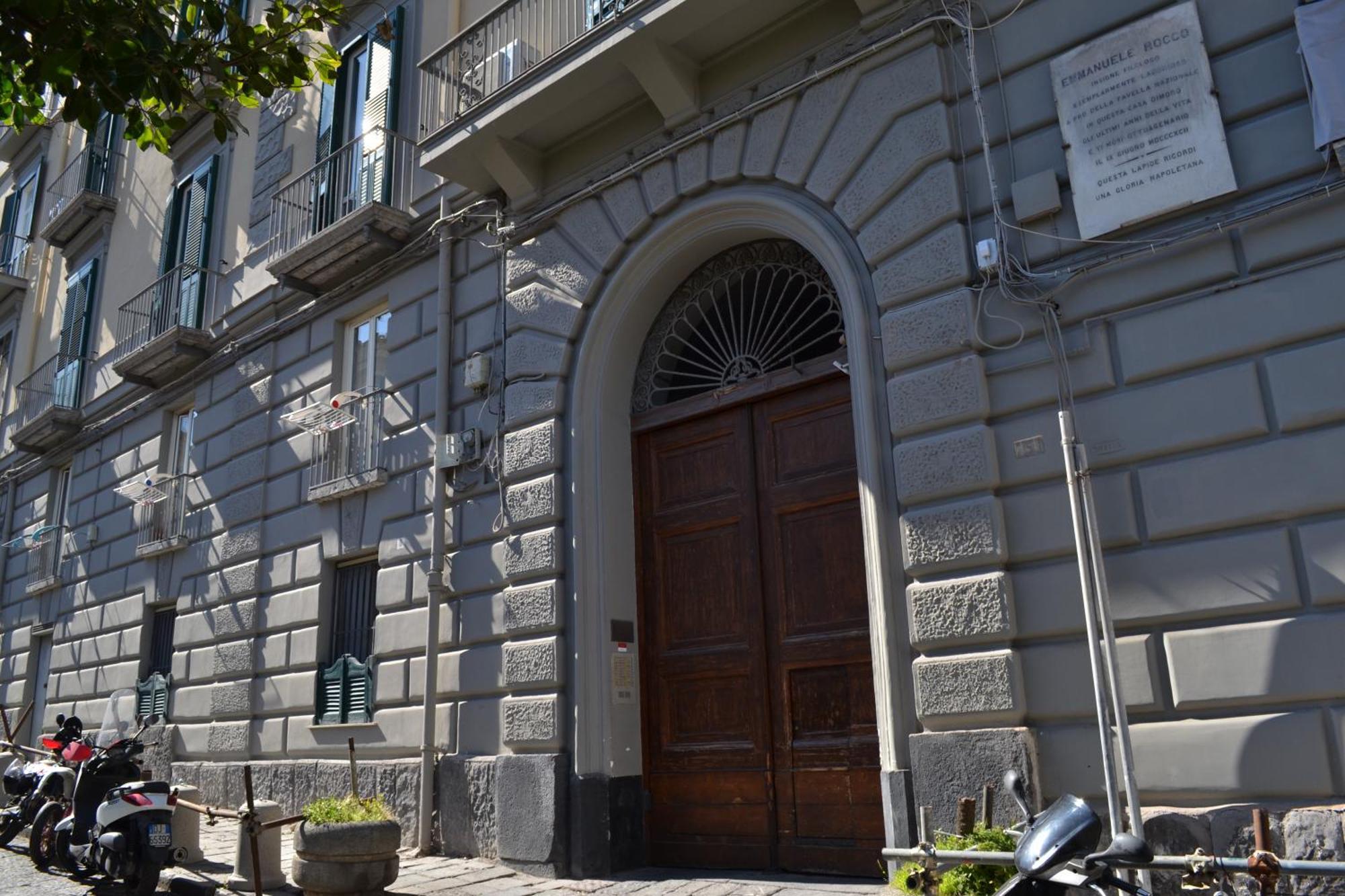 Bed and Breakfast Residenza Suor Orsola à Naples Extérieur photo