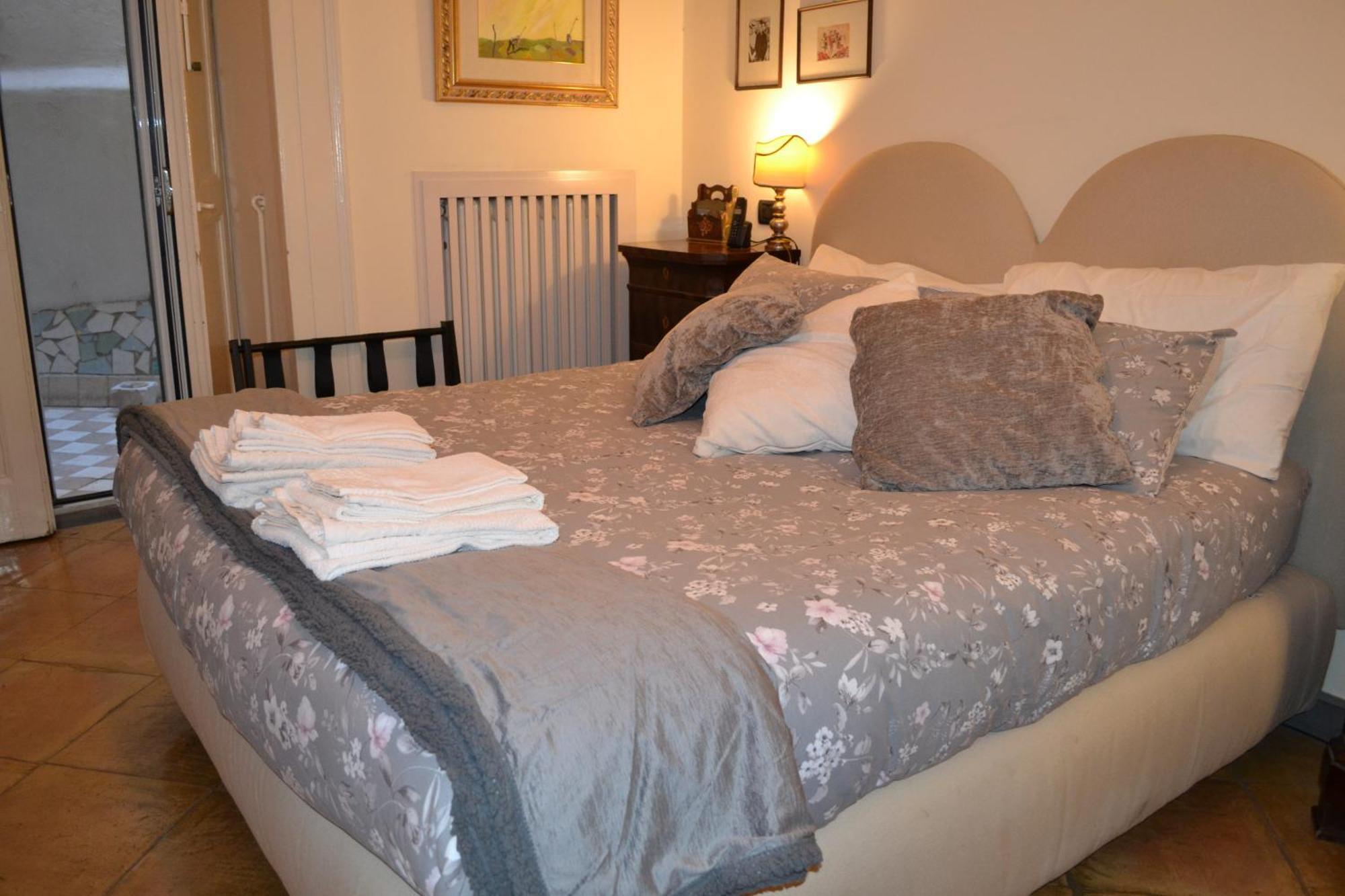 Bed and Breakfast Residenza Suor Orsola à Naples Extérieur photo